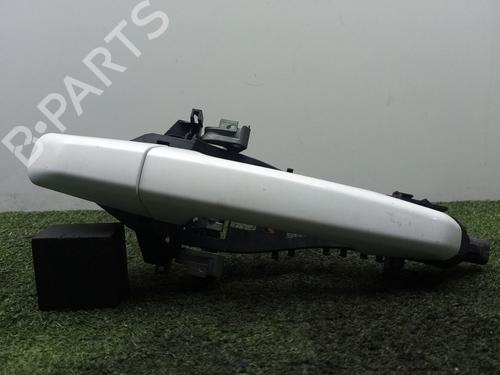 Used Rear right exterior door handle Rear right exterior door handle LAND ROVER DISCOVERY V (L462) 2.0 Sd4 4x4 (241 hp) 34341628 34341628