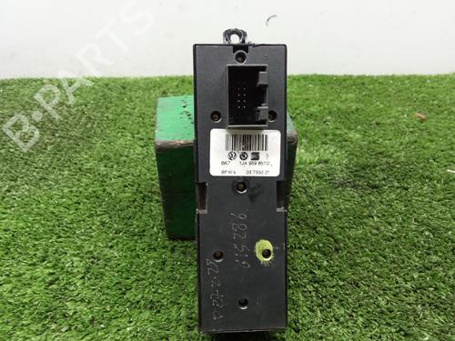 Left front window switch SKODA SUPERB I (3U4) 1.9 TDI | BP39944525I27 - Image 2
