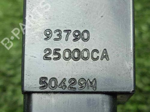 Warning switch HYUNDAI ACCENT II (LC)  | BP12988998I22 