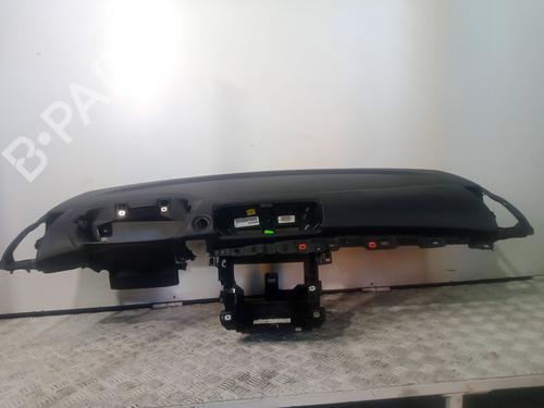 Used Dashboard BMW 1 (E81) 118 d (143 hp) 22924541