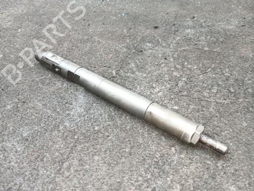 Inyector Inyector MERCEDES-BENZ C-CLASS (W204) C 220 CDI (204.008) (170 hp) 36306254 36306254