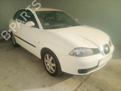 Brugte SEAT CORDOBA (6L2) 1.9 TDI (100 hp) 4215652