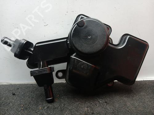 Used Valve cover Valve cover 38085796 38085796