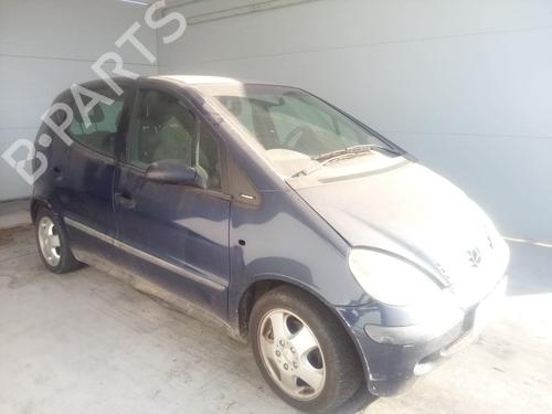 Brugte MERCEDES-BENZ A-CLASS (W168) A 170 CDI (168.009, 168.109) (95 hp) 4307404