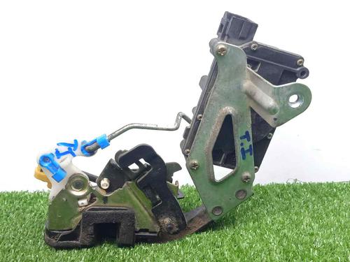 Rear left lock HYUNDAI ACCENT II (LC) 1.5 CRDi | BP8312243C100 
