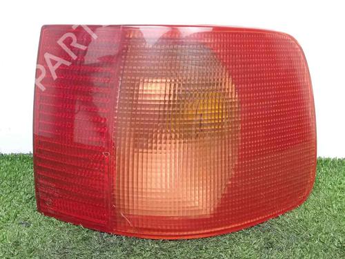 Right taillight AUDI A6 C4 (4A2) 2.5 TDI (140 hp) EXTERIOR