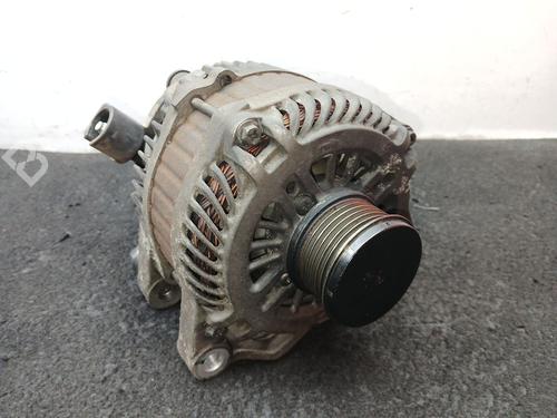 Alternatore Alternatore PEUGEOT 407 (6D_) 2.0 HDi 135 (6DRHRH, 6DRHRE, 6DRHRG, 6DRHRJ) (136 hp) 34459371 34459371