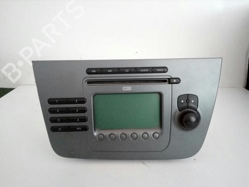 Used Radio SEAT TOLEDO III (5P2) [2004-2009]  7639121
