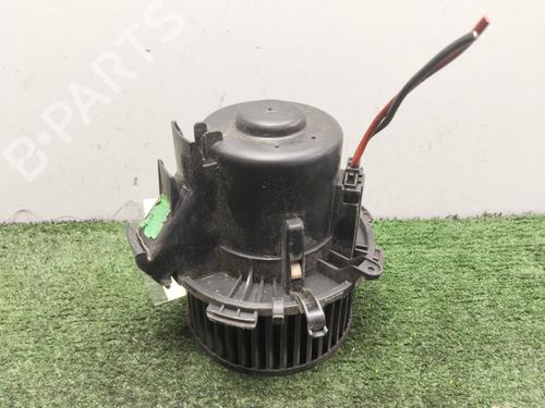 Used Heater blower motor Heater blower motor RENAULT MASTER II Van (FD) 2.5 dCi 100 (FD0U, FD0V, FD3U, FD3V, FD8U, FD8V) (99 hp) 40595048 40595048