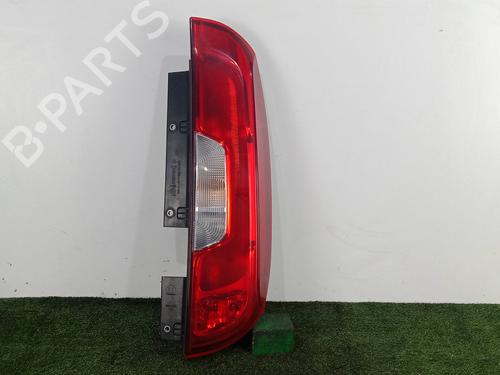 Rückleuchte Rechts für FIAT DOBLO Cargo (263_) 1.3 D Multijet (90 hp) 30902752