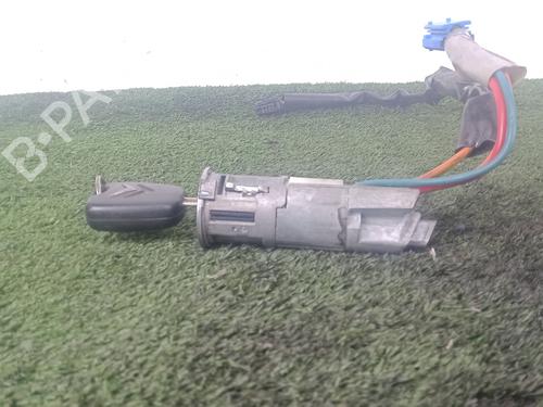 ignition-barrel-citroen-xsara-picasso-n68-1999-2000-2001-2002-2003-2004-2005-2006-2007-2008-2009-2010-2011-2012-31644175 main image