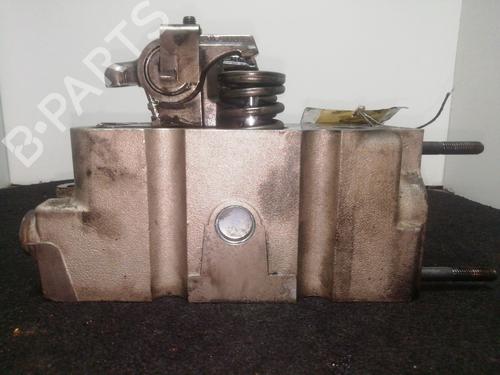 Used Cylinder head JEEP GRAND CHEROKEE I (ZJ, ZG) 2.5 TD 4x4 (Z) (115 hp) 30127083