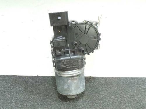 Used Front wiper motor FORD FIESTA VI (CB1, CCN) 1.6 TDCi (90 hp) 5694026