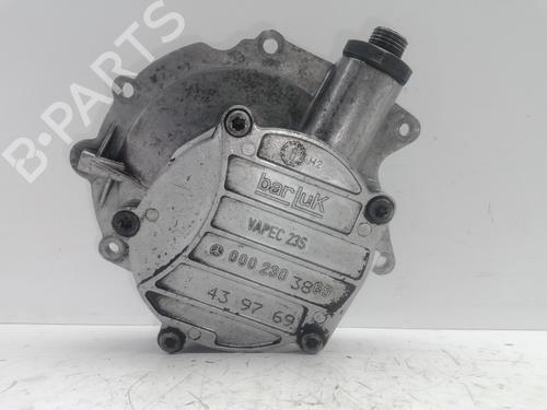 Used Vacuum pump MERCEDES-BENZ VITO Van (W638) [1997-2003]  5696796