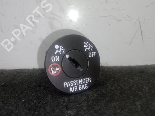 Used Switch Switch OPEL ASTRA K (B16) 1.6 CDTi (68) (110 hp) 34647592 34647592
