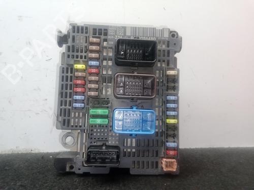 Used Fuse box PEUGEOT 508 SW I (8E_) 2.0 BlueHDi 150 (150 hp) 30354560
