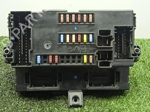 Used Fuse box IVECO DAILY VI Van 33S12, 35S12, 35C12 (116 hp) 30271307