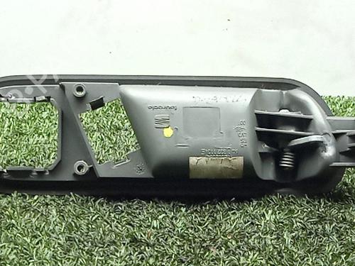Klamka zewnętrzna drzwi przednich lewych SEAT CORDOBA (6L2) 1.4 TDI | BP29940539C128