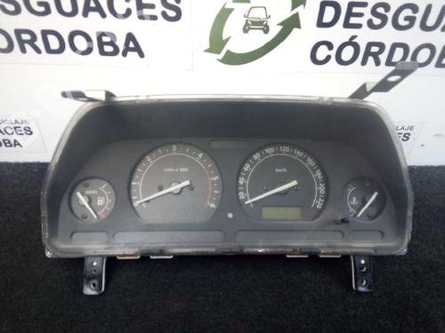 Used Instrument cluster LAND ROVER FREELANDER I (L314) [1998-2006]  5715923