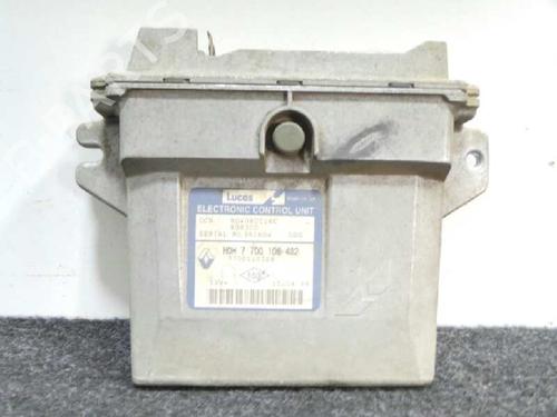 Used Engine control unit (ECU) RENAULT TRAFIC Van (T_, P_, V_) [1989-2002]  5710615