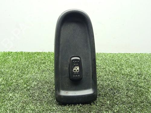 Used Right front window switch Right front window switch IVECO DAILY IV Platform/Chassis 65C18 (176 hp) 35931560 35931560