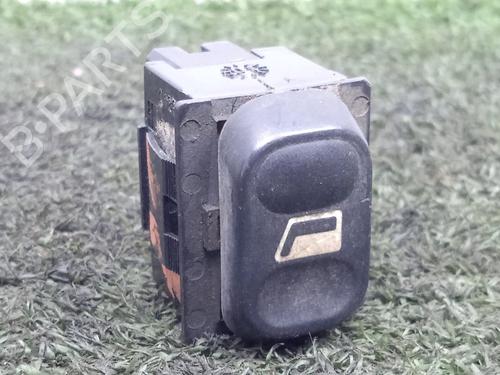 Used Right front window switch PEUGEOT 806 (221) 2.0 HDI (109 hp) 31860006