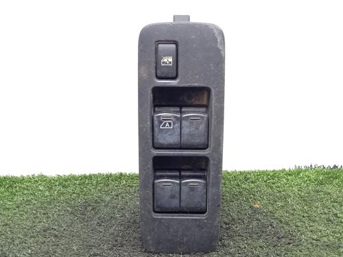 Venstre fortil elrude kontakt NISSAN QASHQAI I (J10, NJ10) 1.5 dCi (106 hp) 29239774