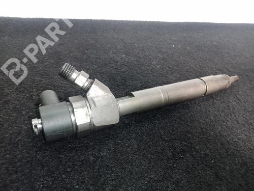Used Injector Injector MERCEDES-BENZ C-CLASS (W203) C 220 CDI (203.006, 203.008) (143 hp) 11175132 11175132