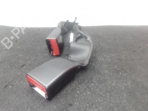 Used Seat buckle BMW 1 (F20) 116 d (116 hp) 31337337