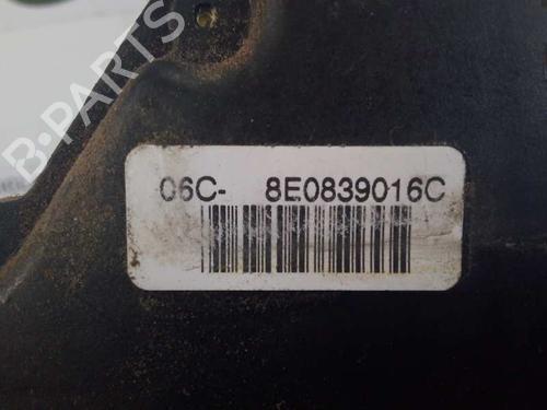 Høyre bak lås AUDI A4 B6 (8E2) 1.9 TDI | BP5743649C99 