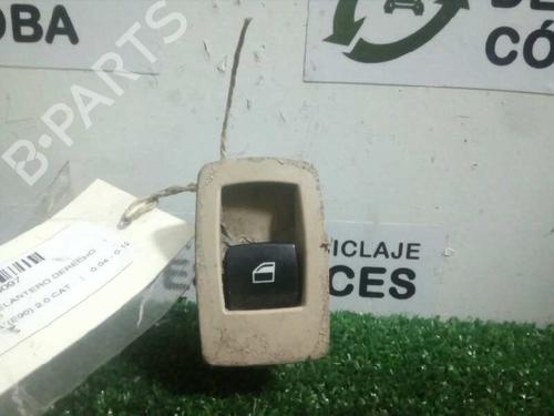 Used Right front window switch BMW 3 (E90) 318 i (129 hp) 12208720