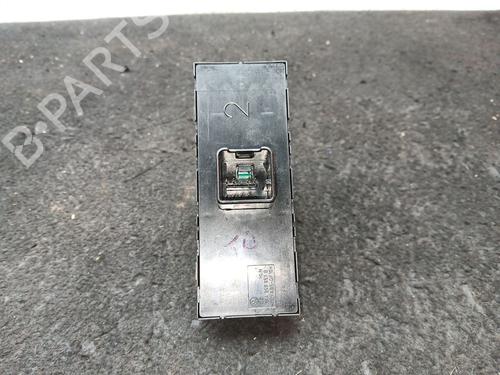 Left front window switch VW JETTA IV (162, 163, AV3, AV2) 2.0 TDI | BP39406407I27 - Image 2