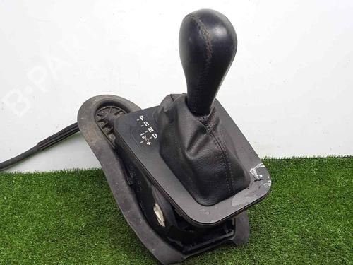 Used Shift knob BMW 3 (E46) 320 d (150 hp) 18784885