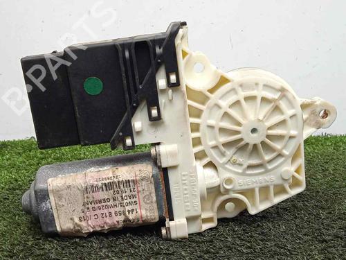 Used Right rear window motor VW GOLF IV (1J1) 1.6 (102 hp) 16357772