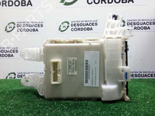 Fuse box TOYOTA AURIS (_E15_)  | BP5699373E1 