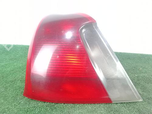 Feu arrière gauche ROVER 75 (RJ) 2.0 CDTi (131 hp) 31860022