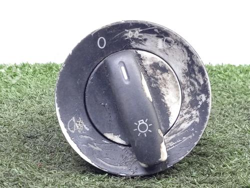 Licht Schakelaar VW TOURAN (1T1, 1T2) 1.9 TDI (105 hp) 31800715