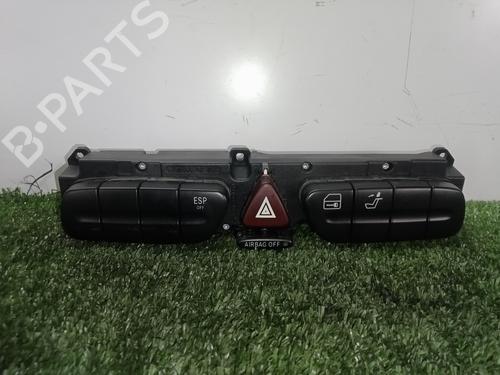 Used Warning switch MERCEDES-BENZ C-CLASS (W203) C 220 CDI (203.008) (150 hp) 17155843