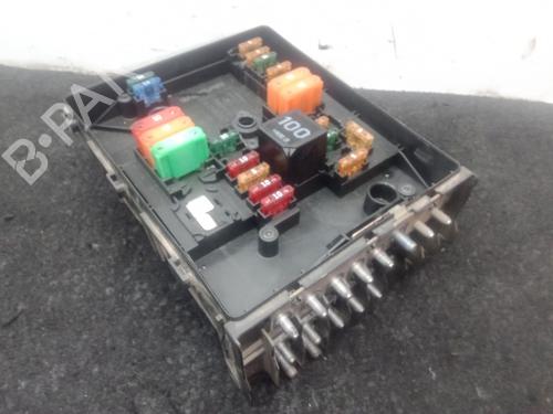 Fuse box VW CADDY III Box Body/MPV (2KA, 2KH, 2CA, 2CH) 1.9 TDI | BP30043858E1 