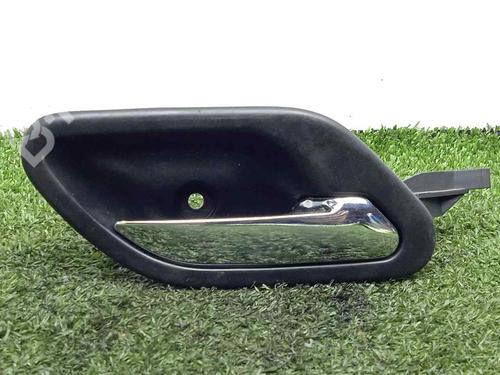Used Rear right interior door handle Rear right interior door handle BMW 5 (E39) 520 i (150 hp) 11084563 11084563