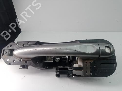 Used Front left exterior door handle RENAULT MEGANE III Hatchback (BZ0/1_, B3_) [2008-2025]  13019422