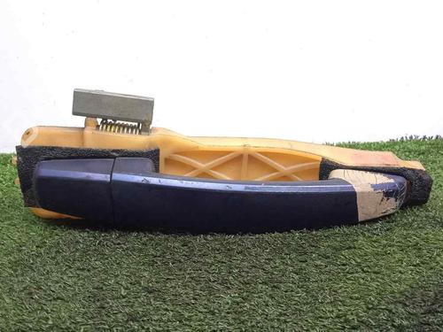 Højre fortil udvendigt håndtag CHEVROLET CAPTIVA (C100, C140) [2006-2025]  30087495