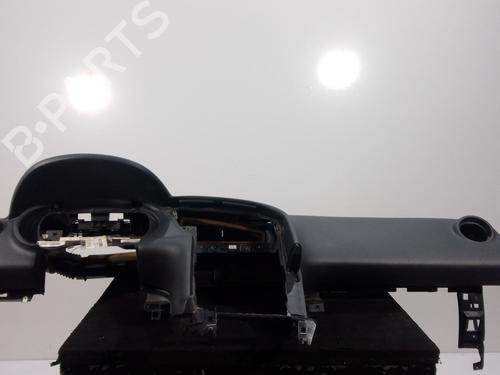 Salpicadero Salpicadero PEUGEOT 3008 I MPV (0U_) 2.0 HDi 150 / BlueHDi 150 (150 hp) 36695217 36695217