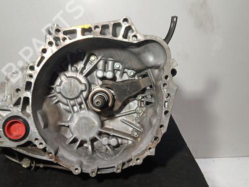 Used Gearbox TOYOTA COROLLA Verso (ZER_, ZZE12_, R1_) 2.2 D-4D (AUR10_, AUR10R) (136 hp) 29305071