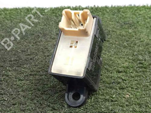 Right front window switch HYUNDAI ATOS PRIME (MX) 1.0 i | BP5687010I26 