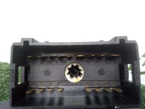 Headlight switch VW POLO (9N_, 9A_) 1.9 SDI | BP23441960I24 