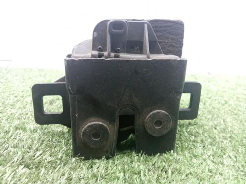 Used Hood lock Hood lock 39451500 39451500