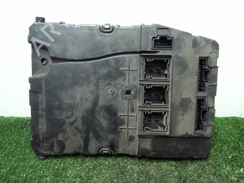 Used Control unit RENAULT MEGANE II Saloon (LM0/1_) [2003-2025]  11863706