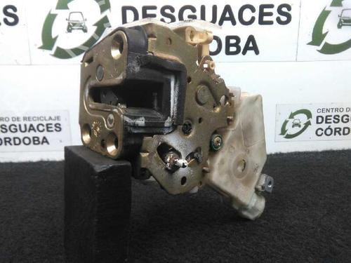 Used Rear right lock NISSAN X-TRAIL I (T30) 2.2 DCi (114 hp) 5693136