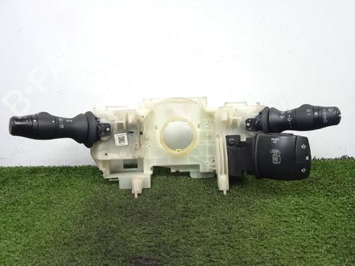 Used Headlight switch RENAULT SCÉNIC III (JZ0/1_) 1.5 dCi (106 hp) 31850602